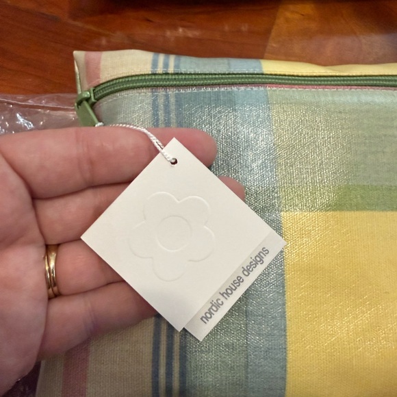 Nordic House designs NYC lined cosmetic bags-lot of 2 - Picture 3 of 8